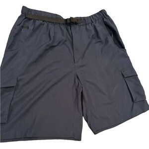 Authentic Outfitters Navy Shorts Size Large Roundtree and York Size Large